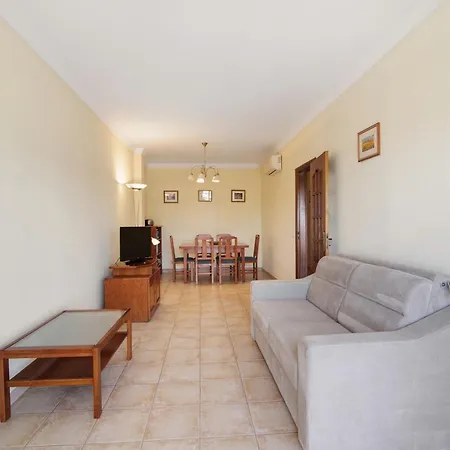 Yara With Terrace Apartment *